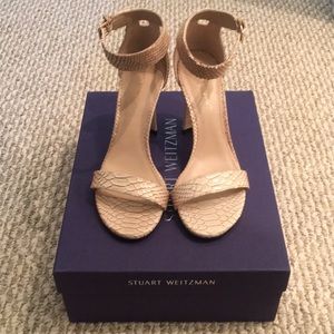 NIB Stuart Weitzman Rhythm Heels